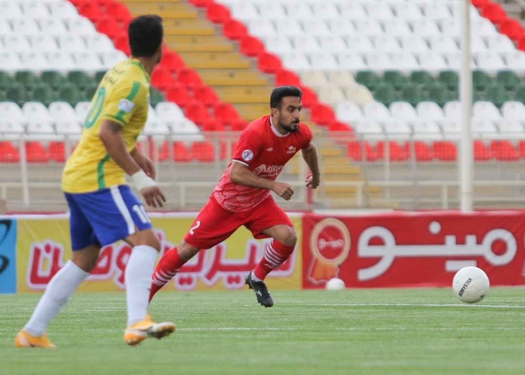 شاگردان مطهری به دنبال انتقام گیری از آبی پوشان/ نبرد صدر و قعر جدول در آبادان