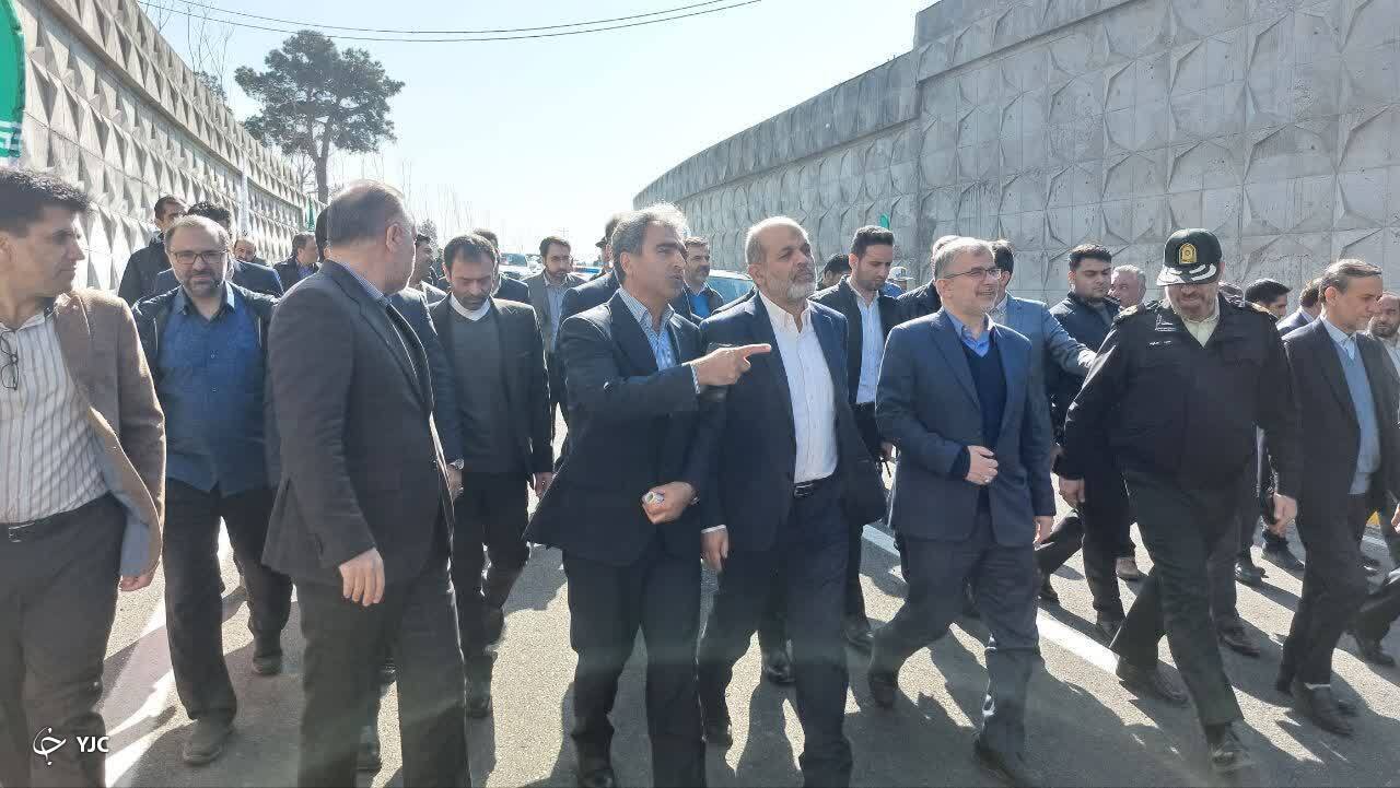 بازدید وزیر کشور از کنارگذر پل فردیس
