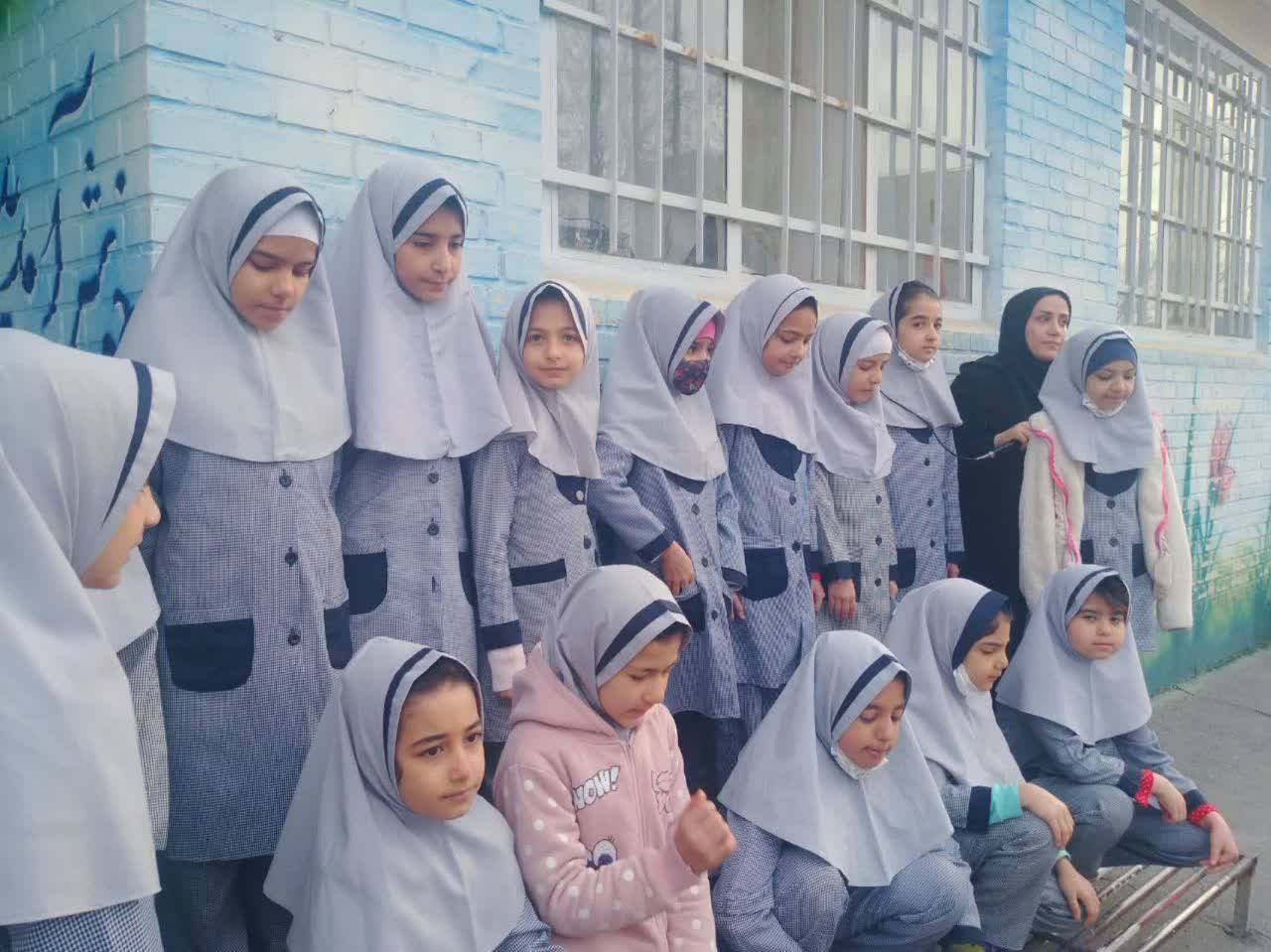 دانش آموز