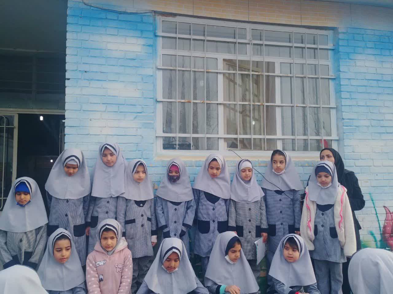دانش آموزان