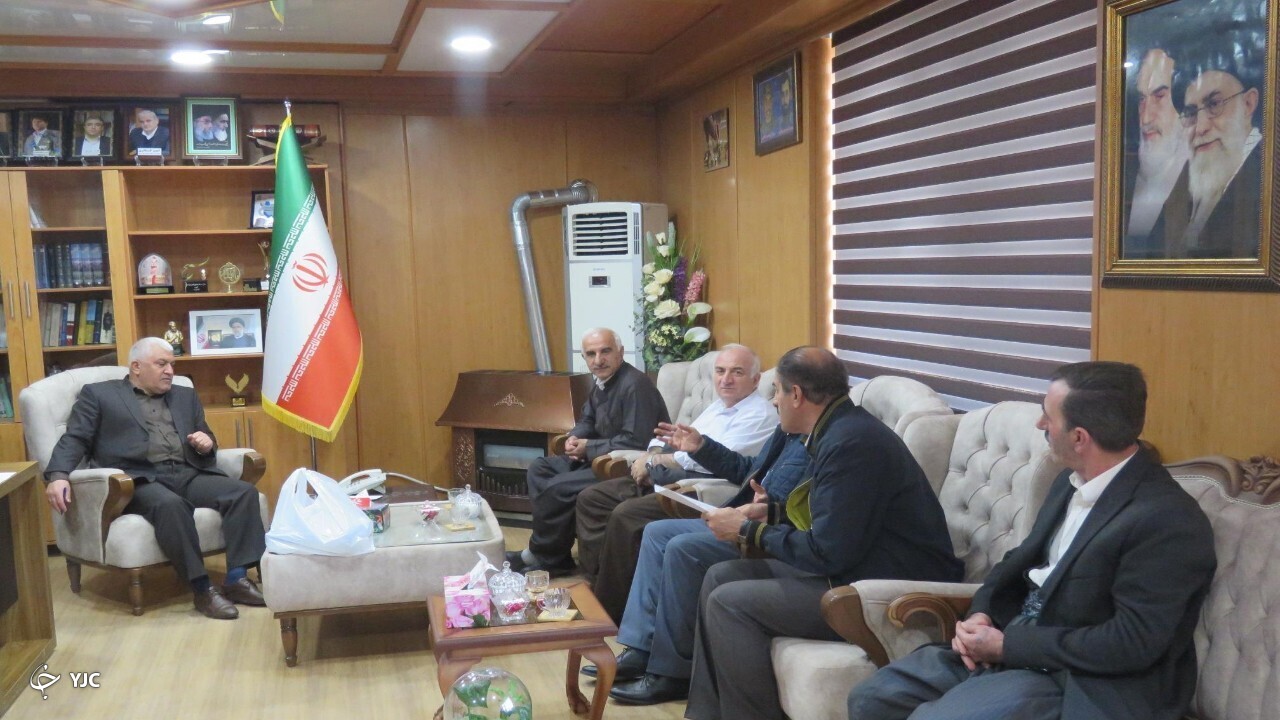 ملاقات مردمی فرماندار مهاباد به روال هر هفته برگزار شد