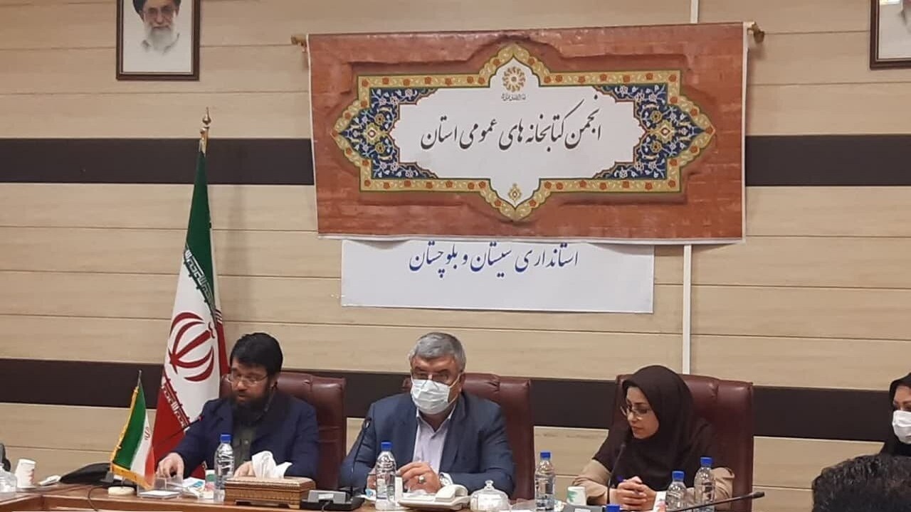 استفاده از ظرفیت آموزش و پرورش در ترویج کتابخوانی بسیار مهم است
