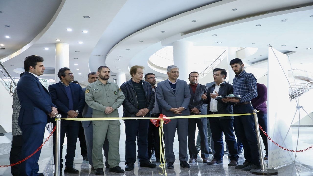 گشایش نمایشگاه عکس روز جهانی حیات‌وحش در شهرکرد