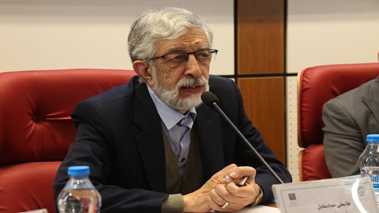 آموزش زبان فارسی به غیر فارسی زبانان یک علم است