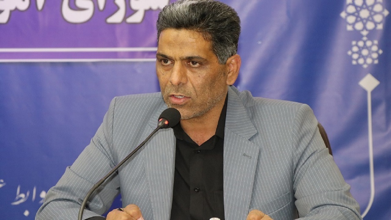 دانش آموزان مسموم شده بروجردی به کلاس درس بازگشته اند