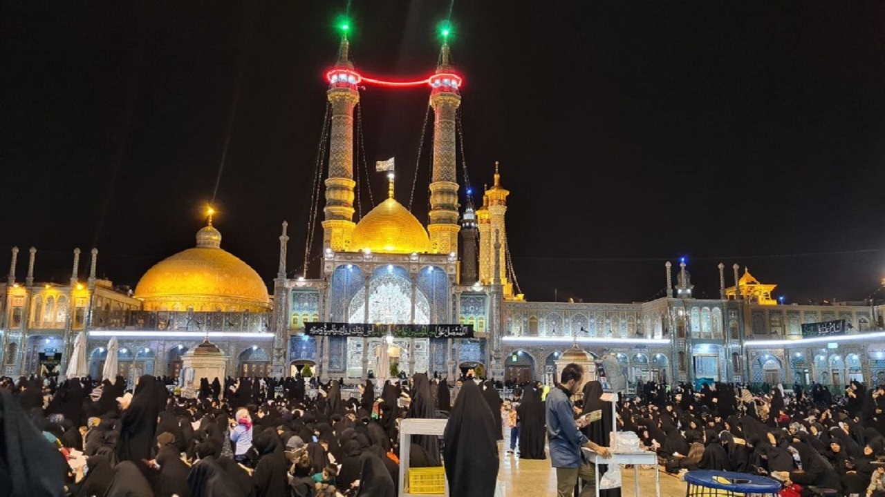 احیای نخستین شب قدر در حرم حضرت معصومه(س)