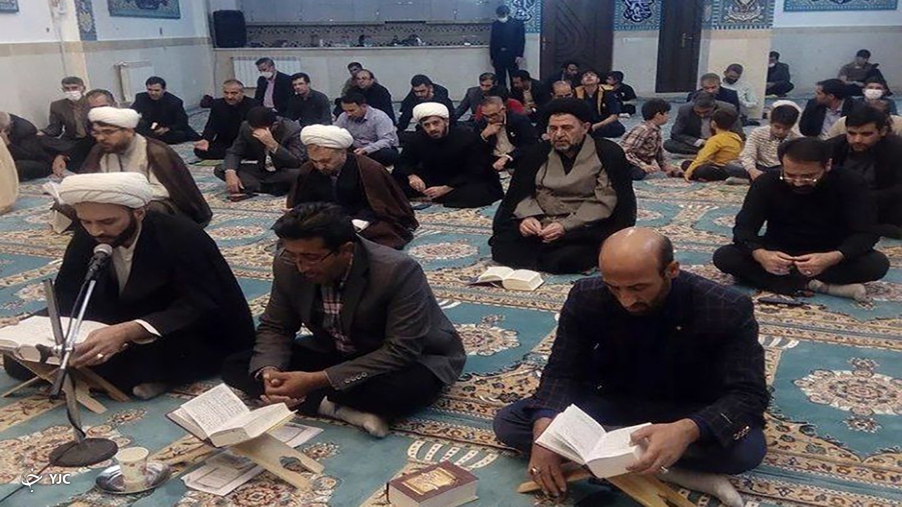 آیین معنوی شب قدر در مهاباد برگزار شد