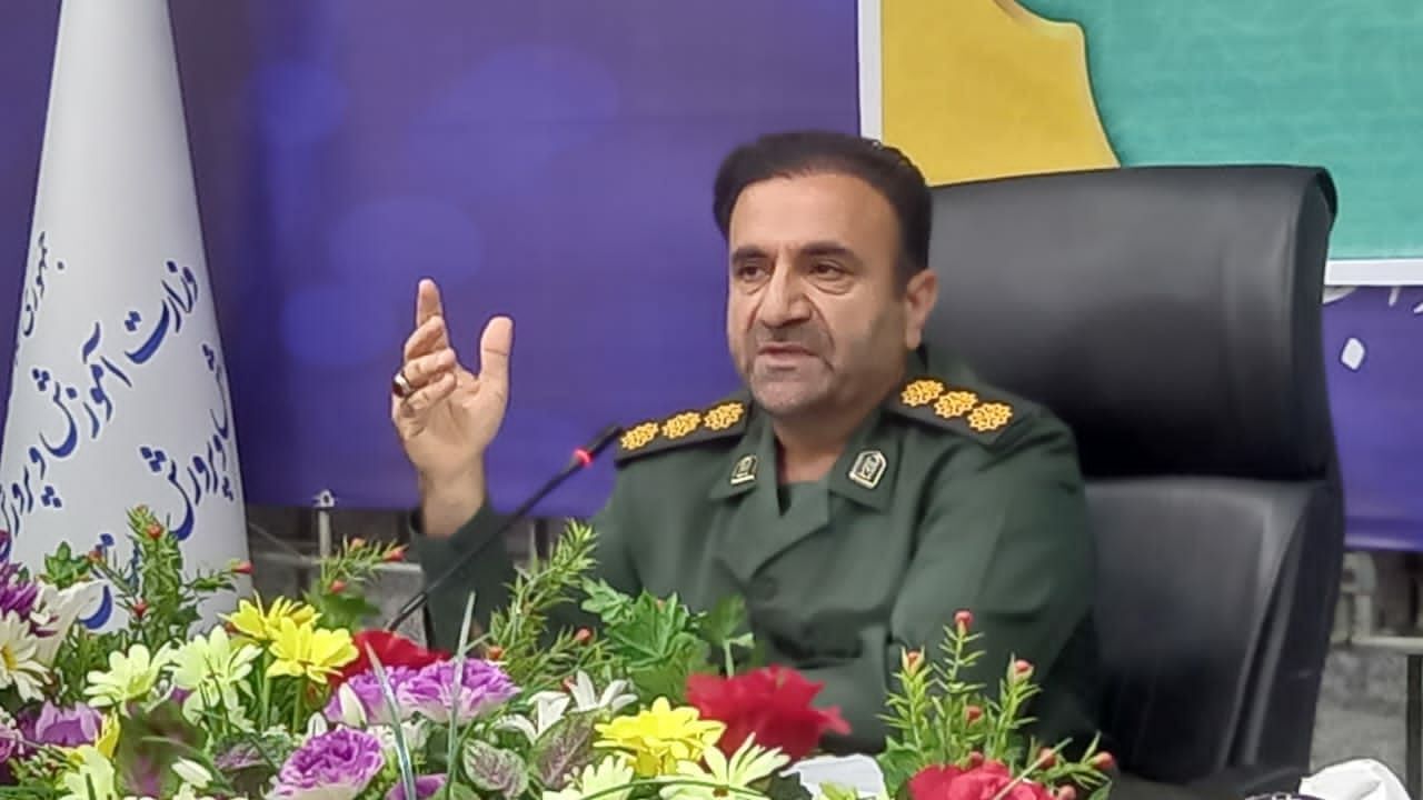 سعی در ضابطه‌مند کردن مطالبه گری آموزگاران داریم
