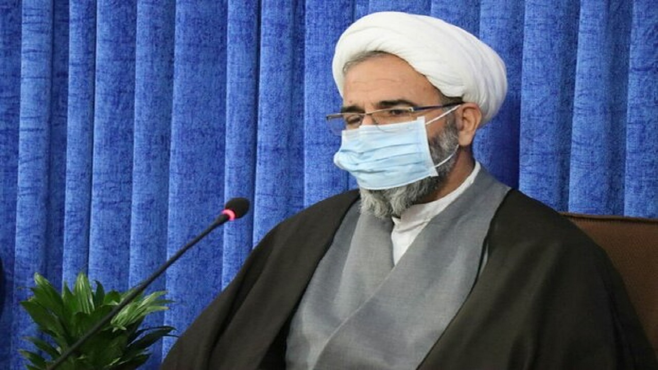از ظرفیت حوزه علمیه در کنگره شهدای روحانیت استان سمنان استفاده شود