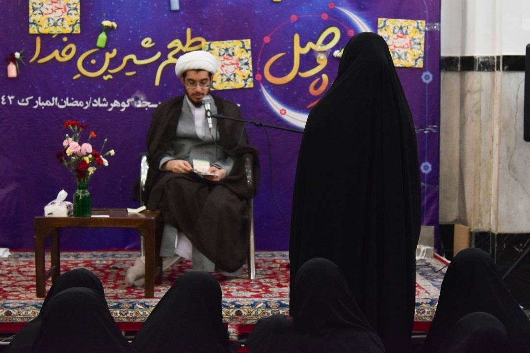 اقبال بلند علم آموزان مشهدی معتکف در زیر سایه امام رئوف(ع) +تصاویر