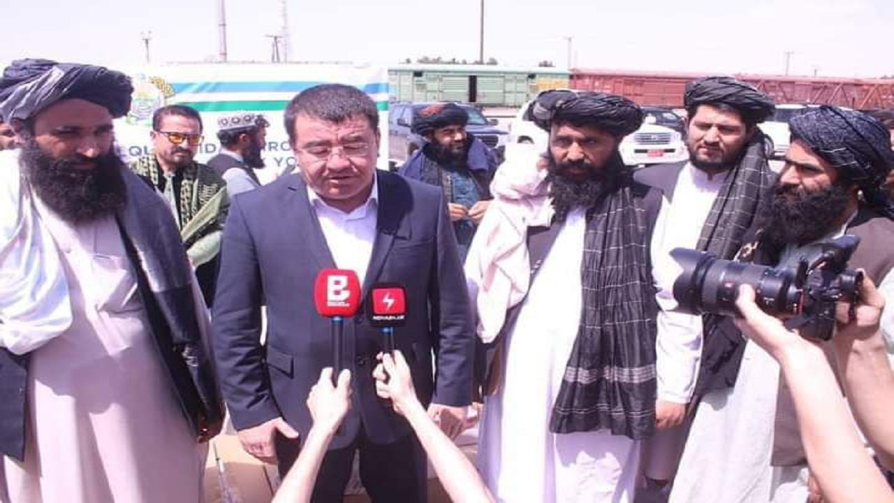مساعدت دارو، البسه و مواد غذایی ازبکستان به افغانستان