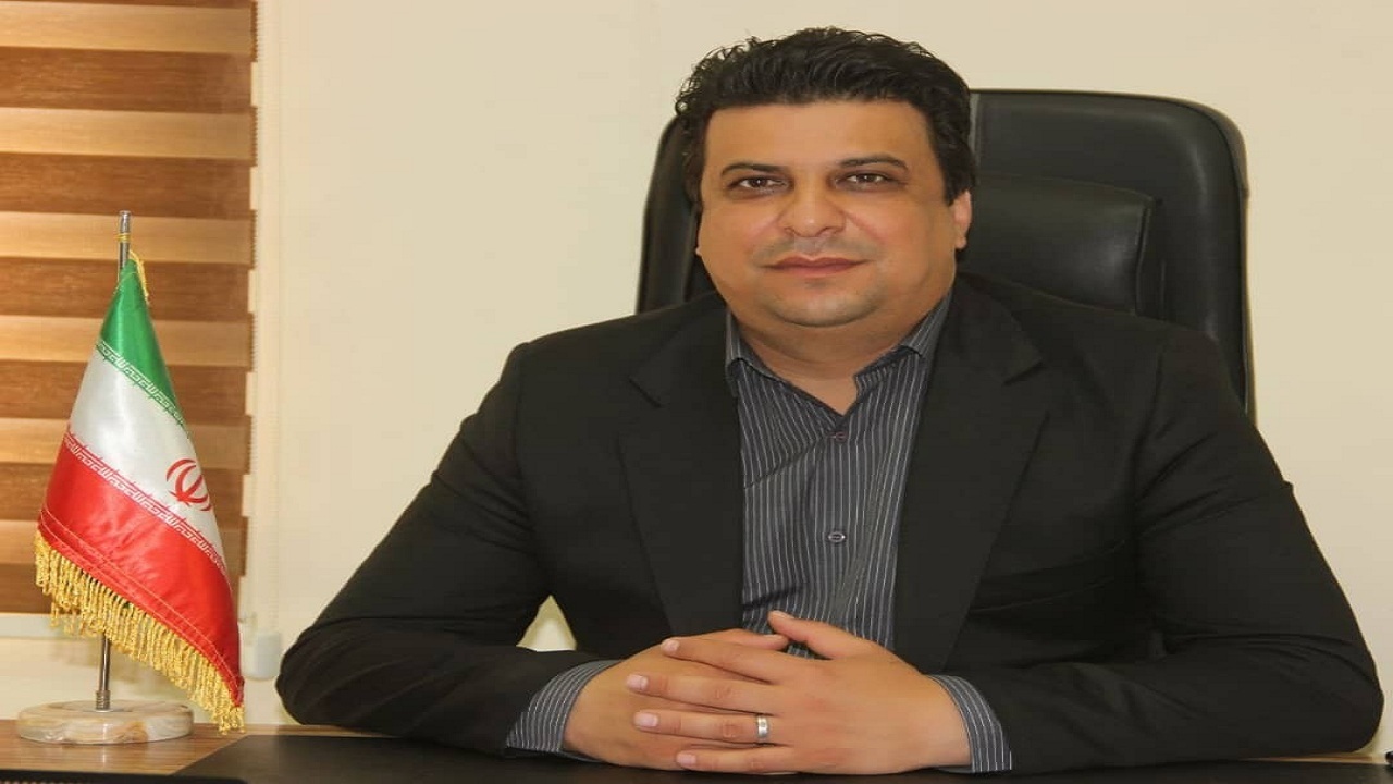 توزیع نهال رایگان جهت اجرای پروژه‌های احیایی و مشارکتی در جنوب کرمان