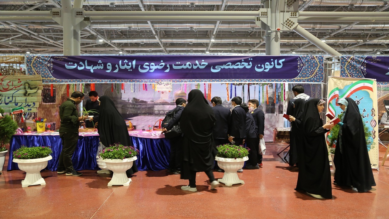 برپایی نمایشگاه قرآن کریم در لنز دوربین شهروند خبرنگار