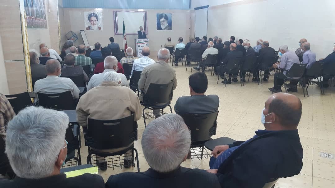 همایش بازنشستگان در خانه کارگر شهرستان ساوجبلاغ برگزار شد