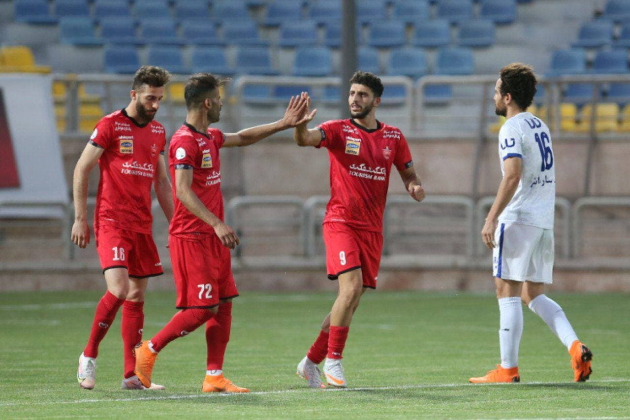 فردا صبح کار شود////سپاهان - استقلال؛ نبرد حیثیتی در نصف جهان/ پرسپولیس- پیکان؛ سرخپوشان در غیاب یحیی به دنبال پیروزی در آزادی