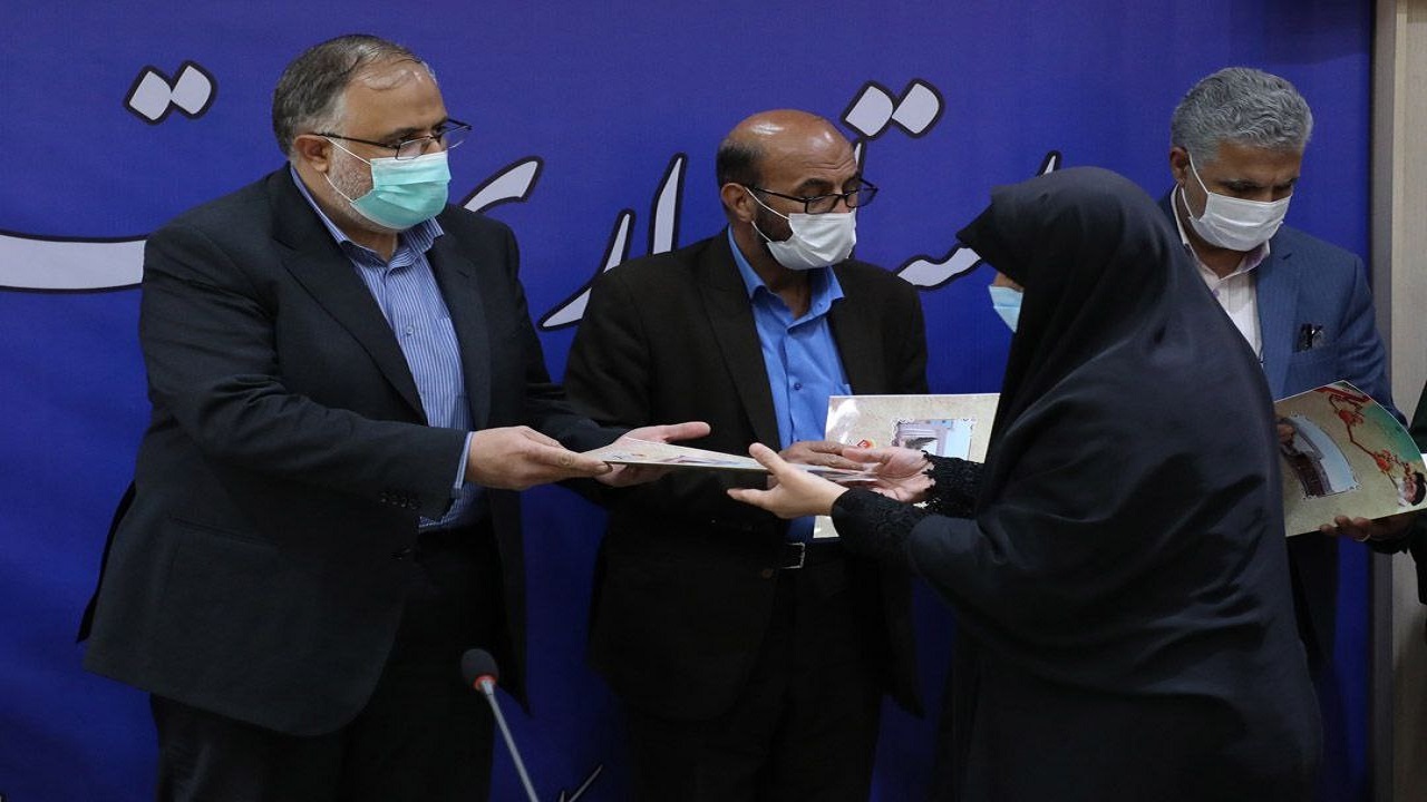 تجلیل از معلمان نمونه در استان قزوین