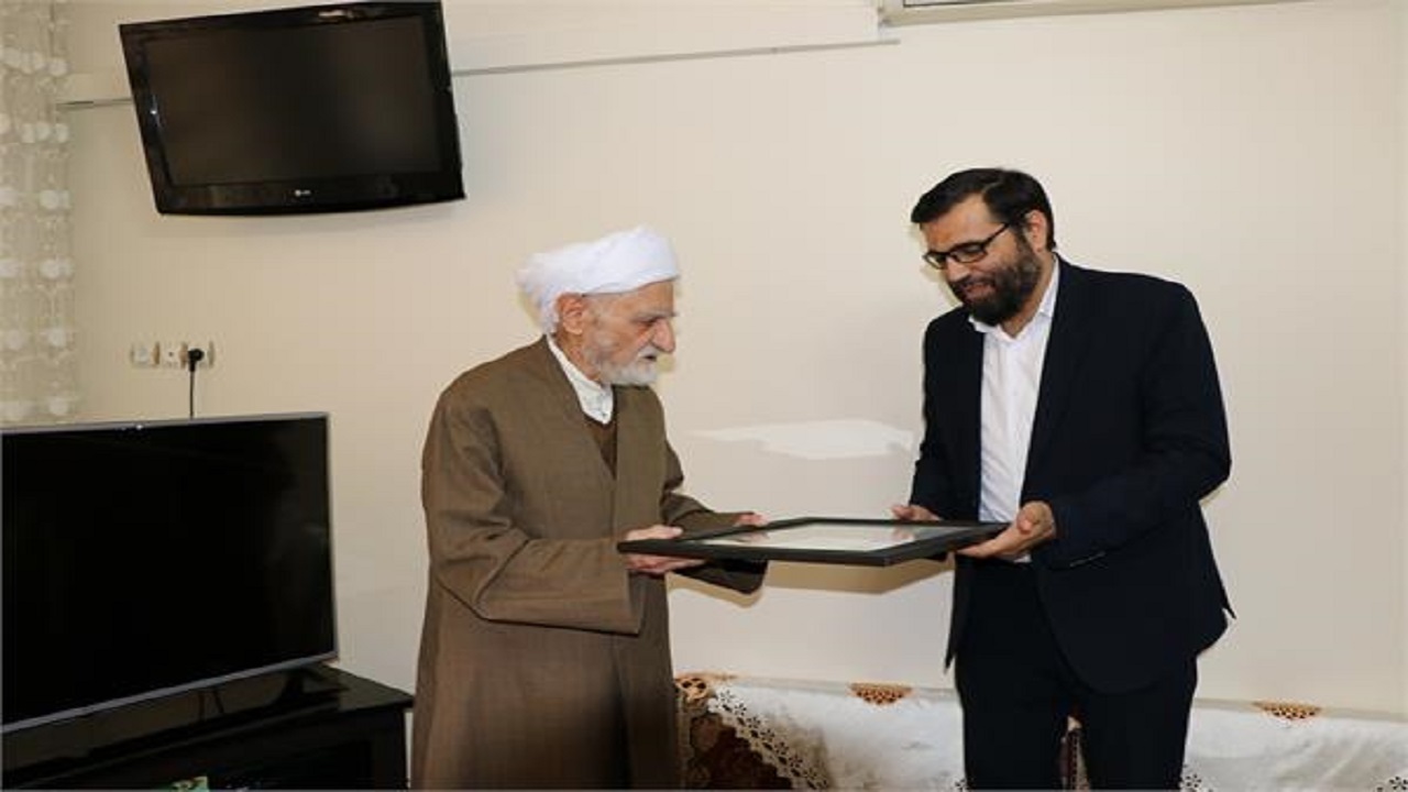 شورای فرهنگ عمومی سقز برای امور فرهنگی، هنری و قرآنی راهکار ارائه دهد