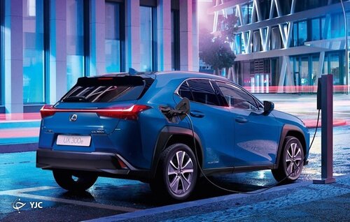 بررسی  مشخصات لکسوس UX300e و ولوو XC40 الکتریک + فیلم