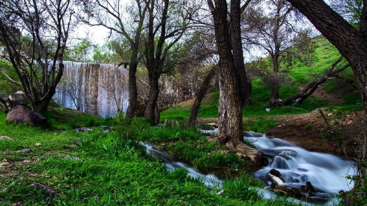 روستای هیو با کوله باری ۲هزار ساله از تاریخ