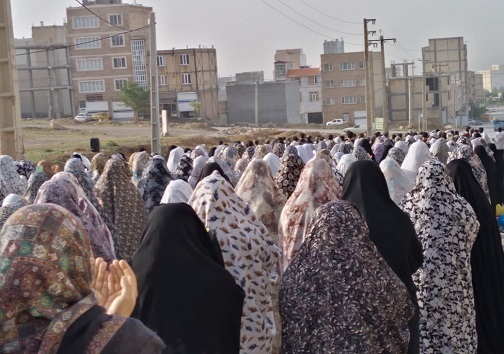 اقامه نماز عید سعید فطر در کرمانشاه
