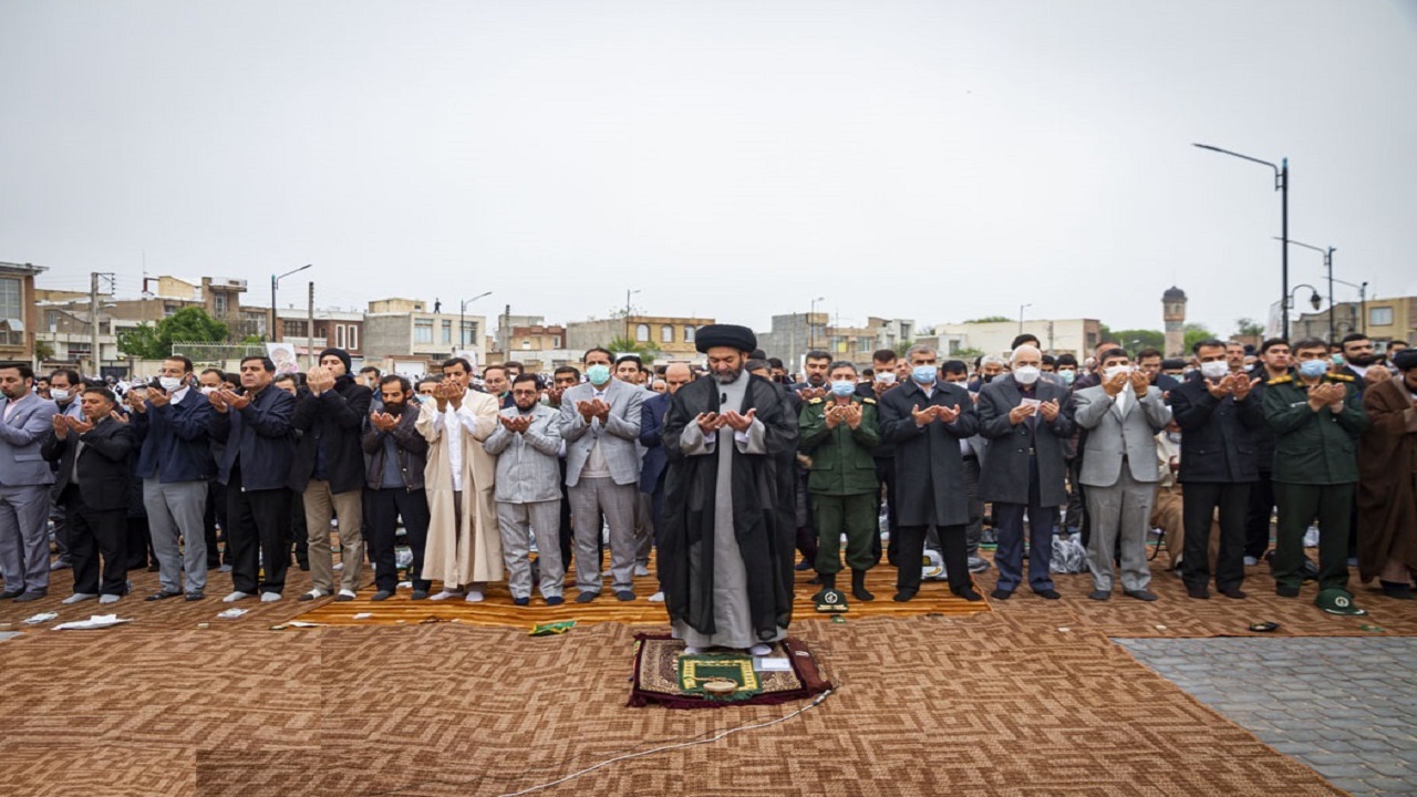 اقامه نماز عید سعید فطر در اردبیل