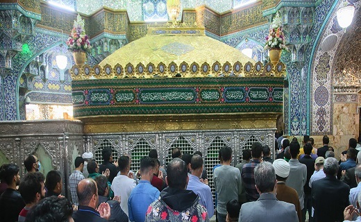 نماز عید فطر در قم اقامه شد +تصاویر