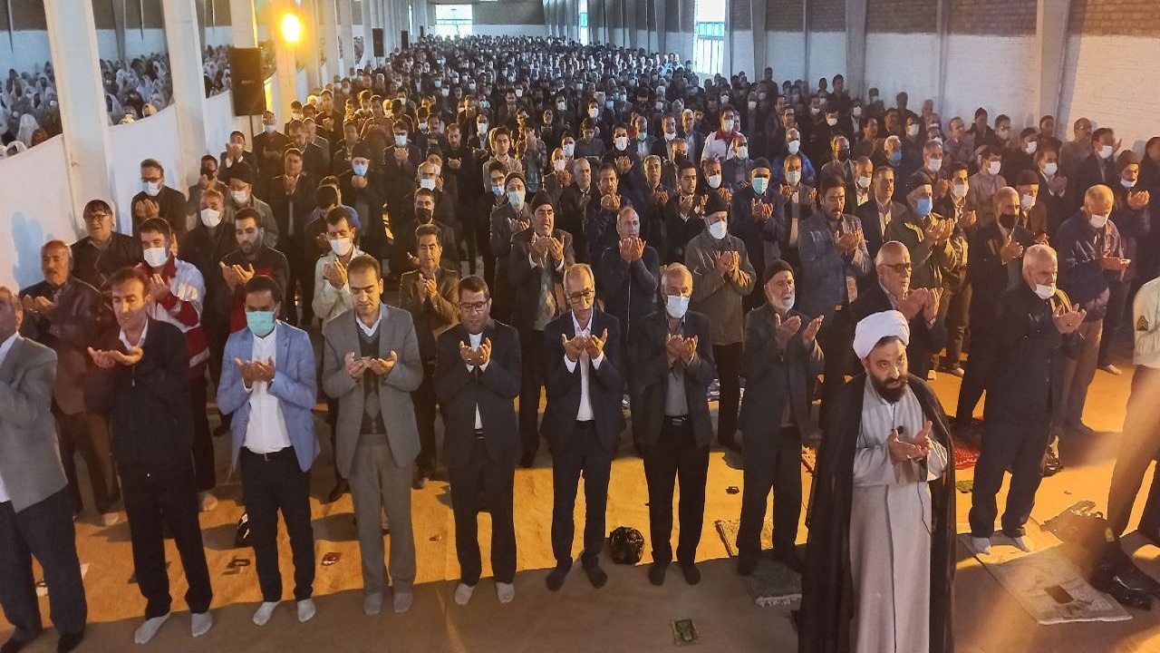 اقامه نماز عید فطر در آذربایجان شرقی