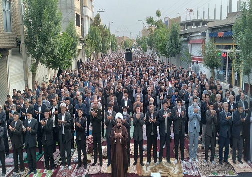 اقامه نماز عید فطر در شهرهای آذربایجان غربی