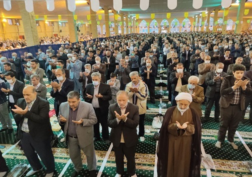 اقامه نماز عید فطر در شهرهای آذربایجان غربی