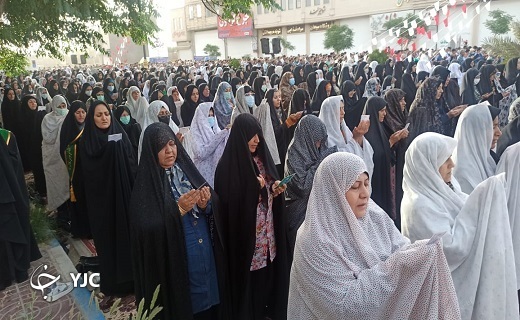 اقامه نماز عید فطر در استان یزد+ تصویر