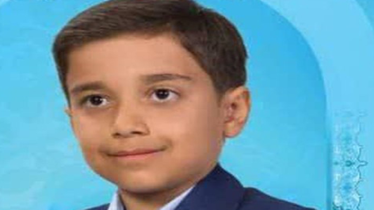 جاری شدن آیات وحی در متن زندگی کودک جهرمی