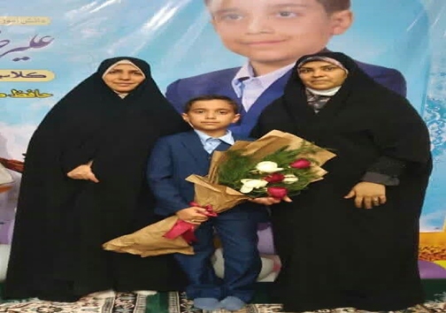 جاری شدن آیات وحی در متن زندگی کودک جهرمی
