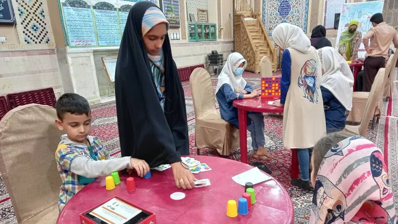 کودکان و نوجوانان کاشانی ورزش را به «وقت مسجد» تمرین کردند