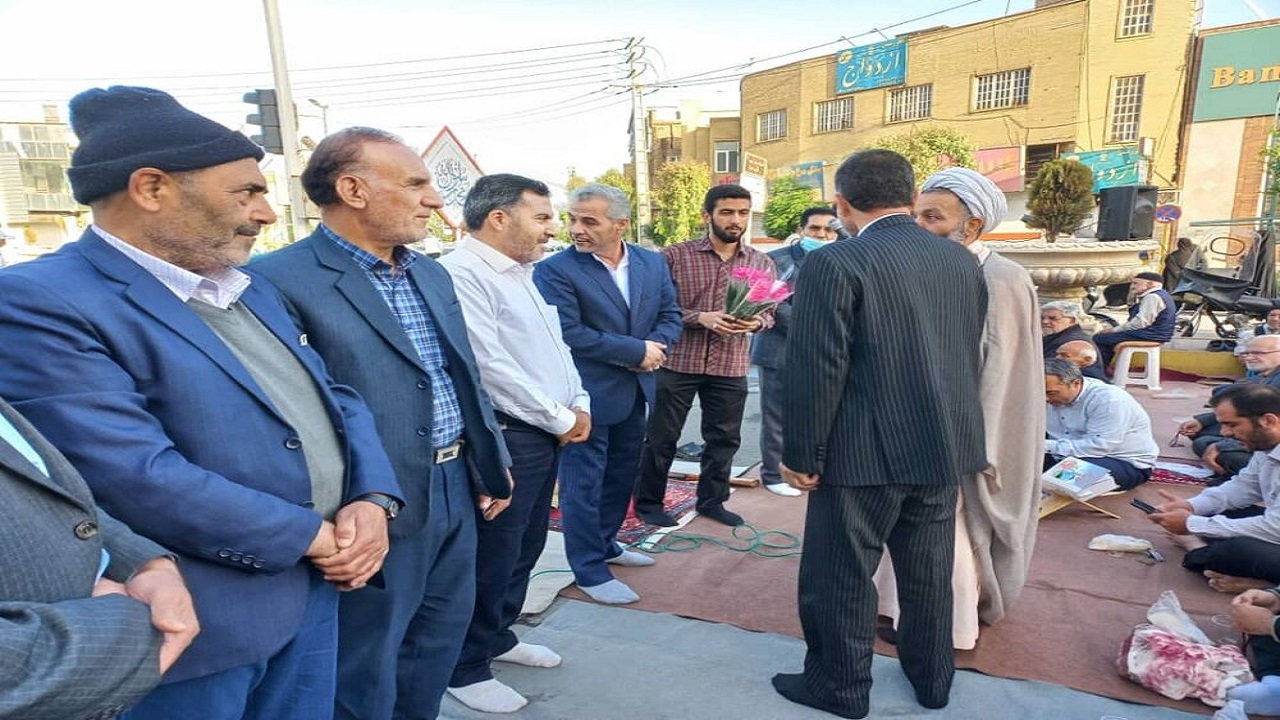 تجلیل از معلمان نمونه خیابان امامزاده ابراهیم قم
