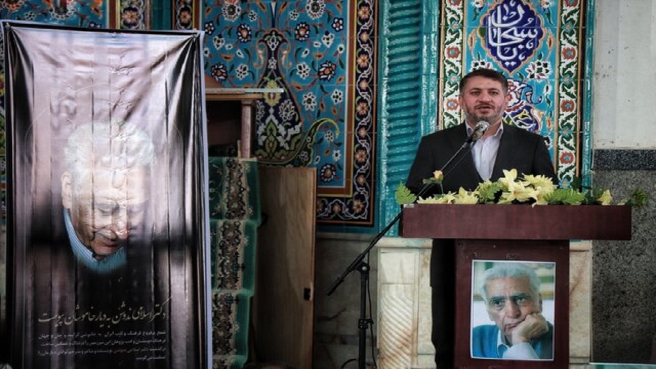 برنامه‌ریزی برای تجلیل و تکریم زنده یاد محمد علی اسلامی ندوشن