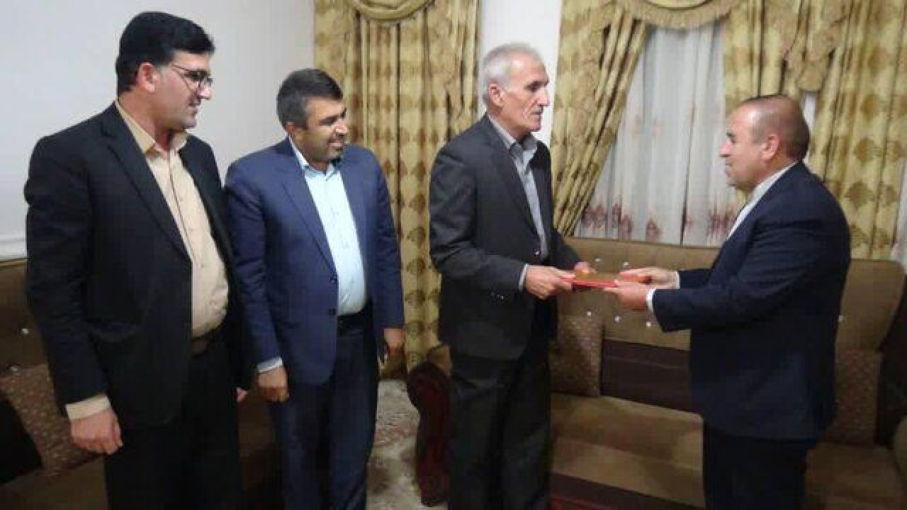 تکریم از بازنشستگان فرهنگی، تجلیل از علم و فرهنگ در جامعه است