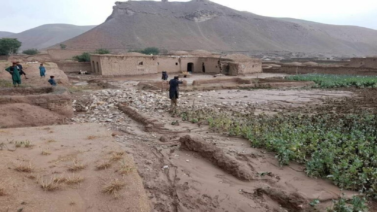 سیلاب در بادغیس حدود ۲۰۰ خانه مسکونی را تخریب کرد