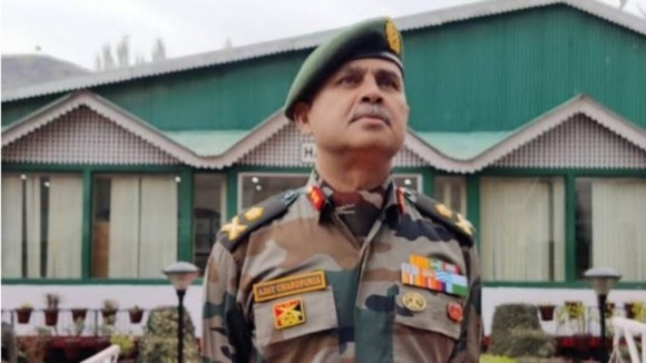 هند از ضبط سلاح‌های ارتش افغانستان در کشمیر خبر داد