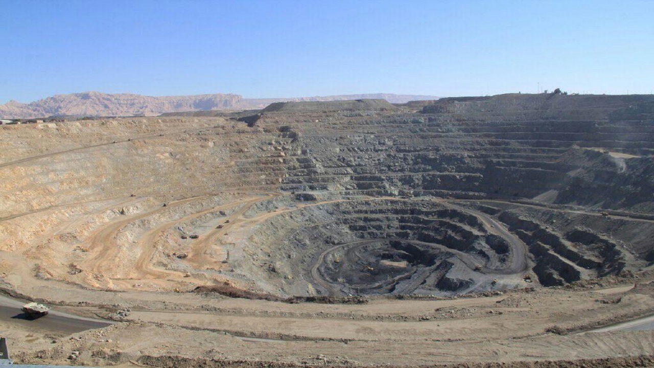 آغاز به کار مجدد ۲۰ معدن راکد استان همدان تا پایان سال