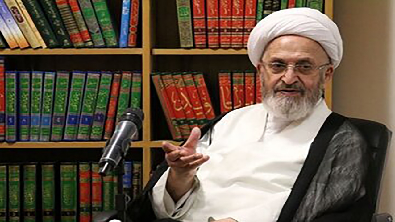 حضور کارگزاران در حج به دلیل کاهش سهمیه زائران به حداقل برسد