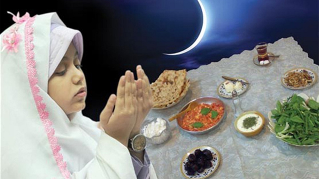 ۱۰ هزار دانش آموز ایلامی در جشن روزه اولی‌ها