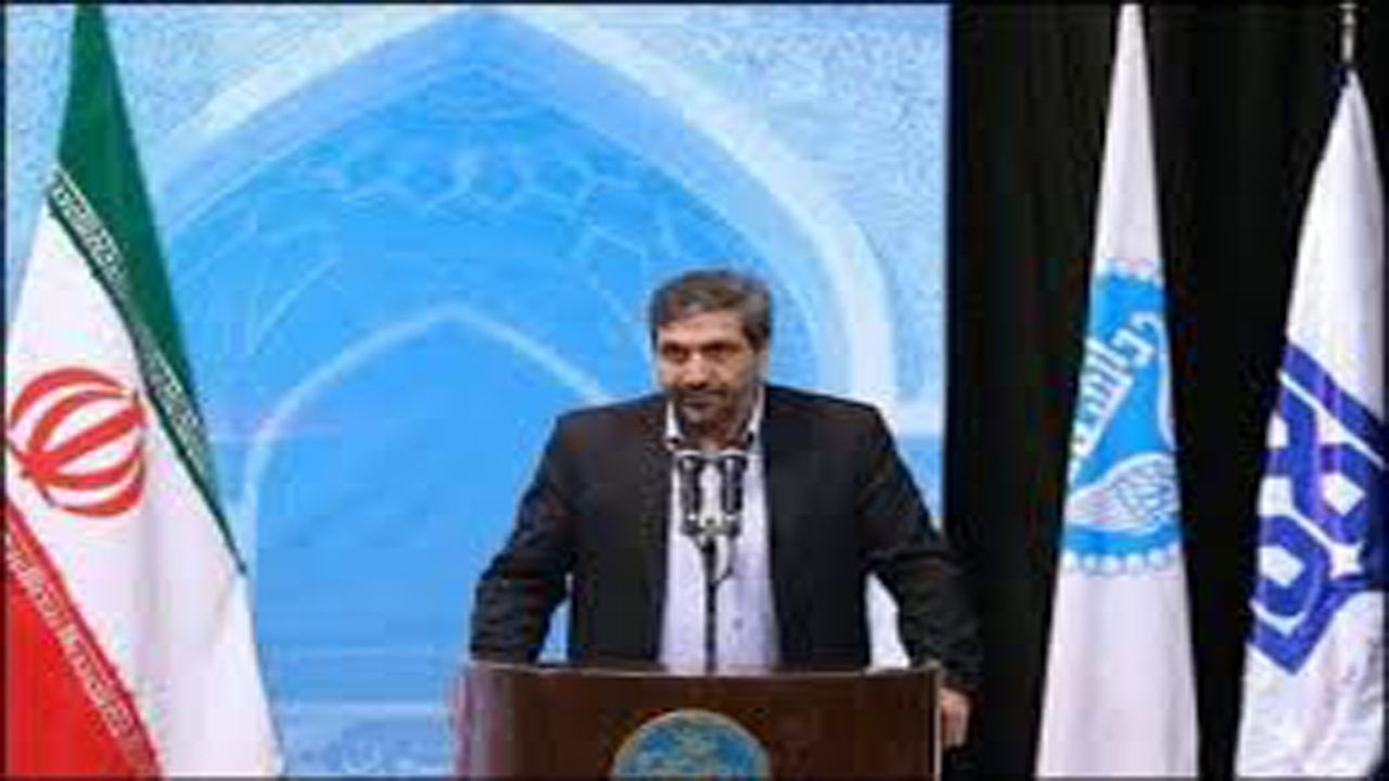 انتخاب استاد برجسته سال از دانشگاه انوشیروانی بابل