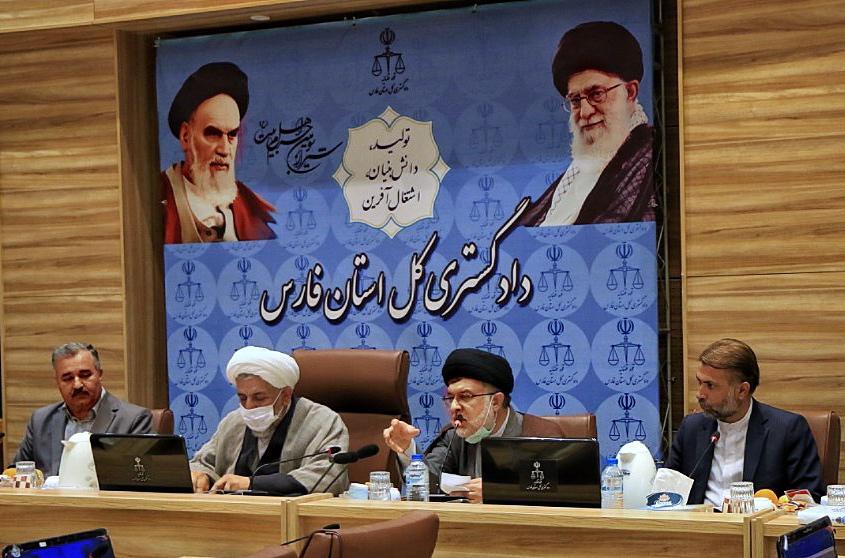 نقش موثر قضات دادگستری فارس در بررسی لایحه اصلاح قانون تعزیرات