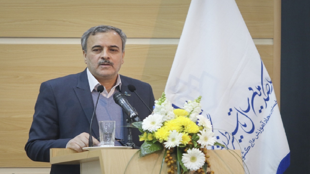 استعمال دخانیات دانشجویان؛ یکی از عوامل آسیب های رفتاری جامعه