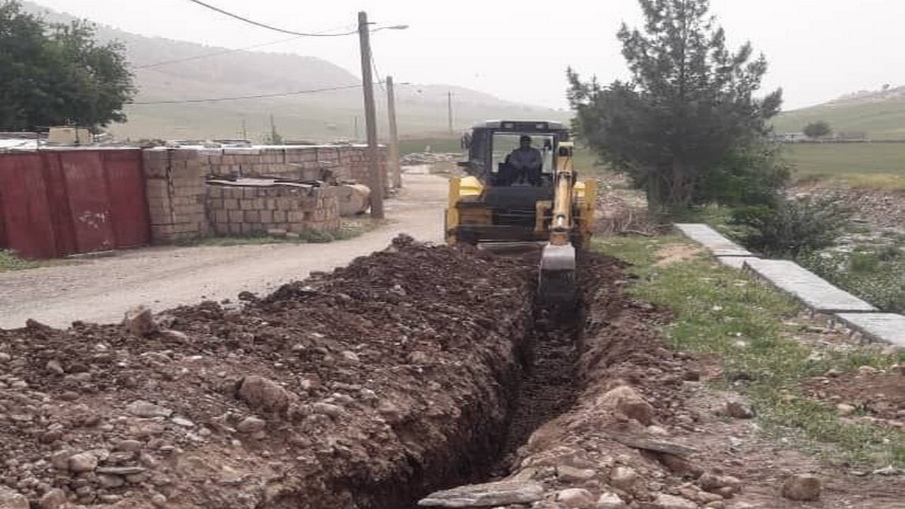 توسعه شبکه آبرسانی روستای گدمه