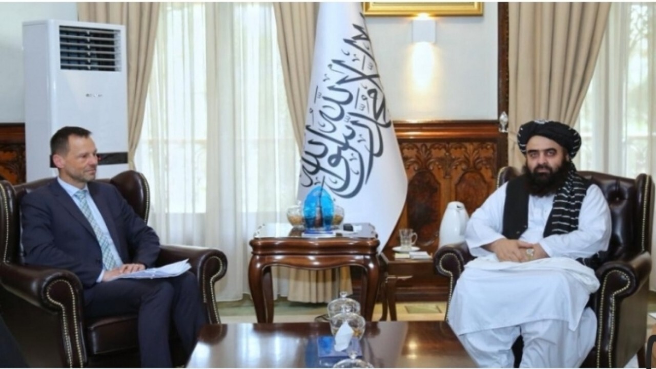 امیرخان متقی و توماس نیکلاسون تحولات افغانستان را بررسی کردند