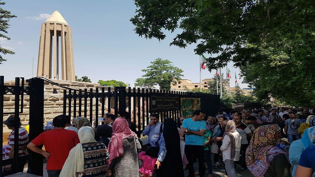 میزان رعایت فاصله گذاری در مدارس استان همدان ۳۸ درصد است