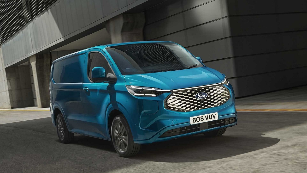 فورد E-Transit ۲۰۲۳ با حداکثر برد ۳۸۰ کیلومتر معرفی شد
