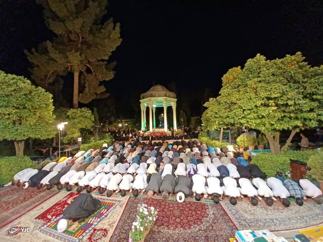 خواجه اهل راز میزبان گردهمایی بزرگ حافظان قرآن