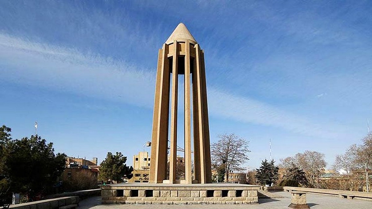 عرصه و حریم تاریخی آرامگاه بوعلی و عمارت نور محال سرانجام مشخص شد